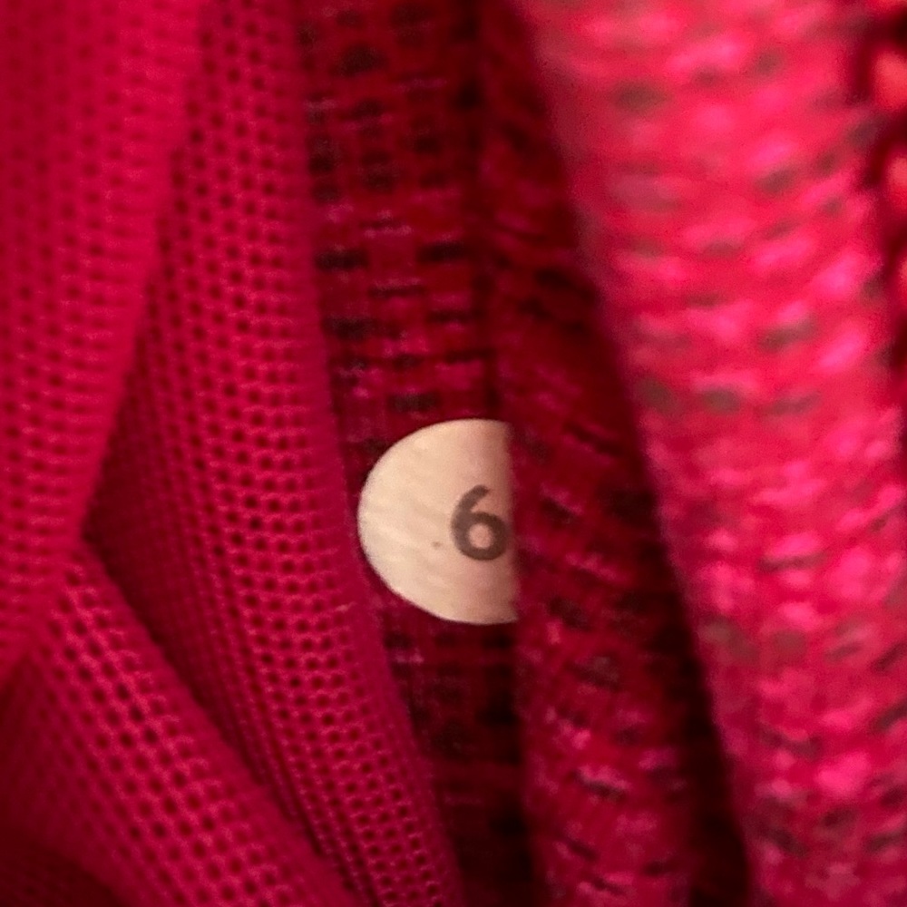 Pink lululemon define jacket - Picture 2 of 2